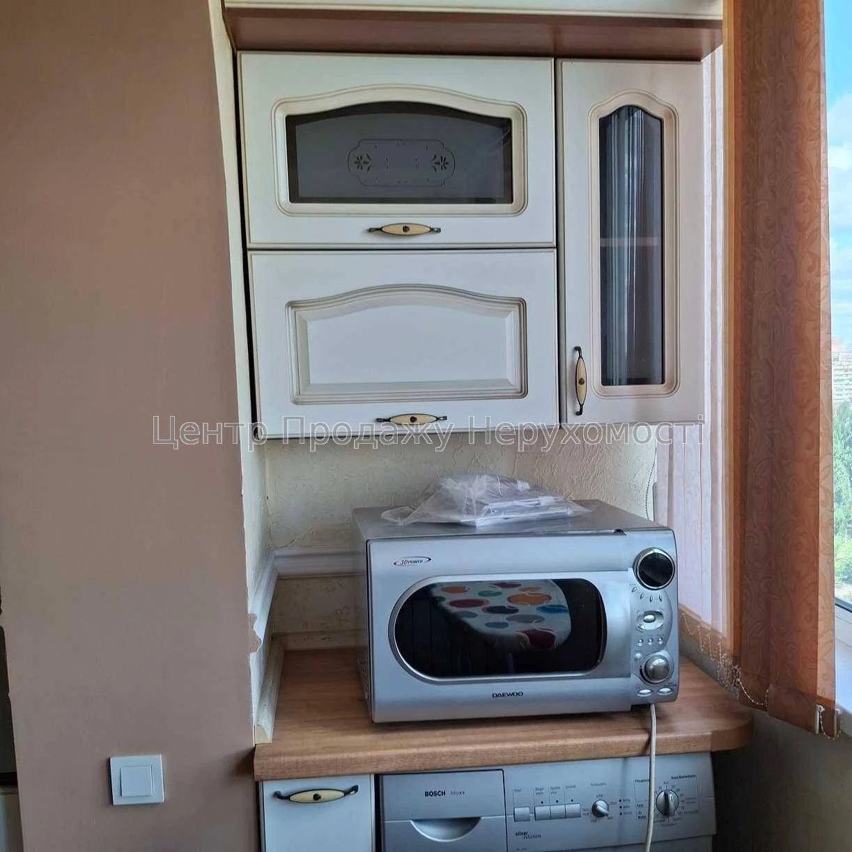Продаж 2-кімн. кв, 13/16 пов, 51. 4 м², Київ. Відмінне житло