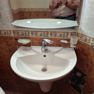 Продаж 2-кімн. кв, 13/16 пов, 51. 4 м², Київ. Відмінне житло