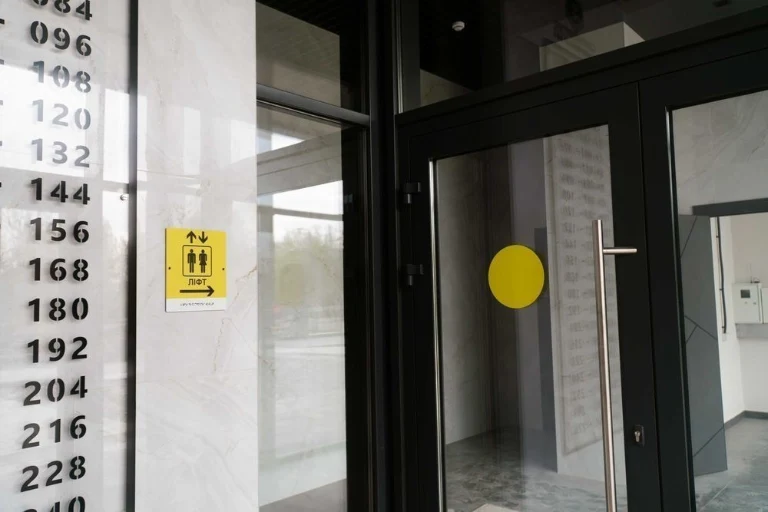 1-room apartment in Kyiv. Discount of 125 thousand UAH for military personnel