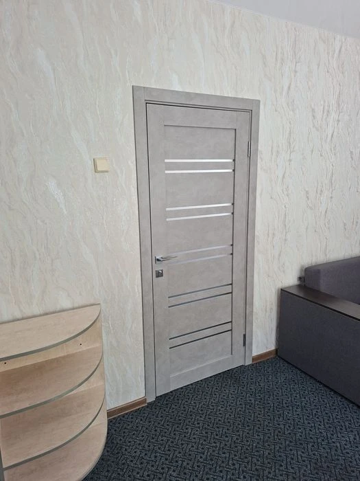 Продам 2к кв.пр.Науки 63,р-н.Юрид.акад.3/4,ремонт,47000$