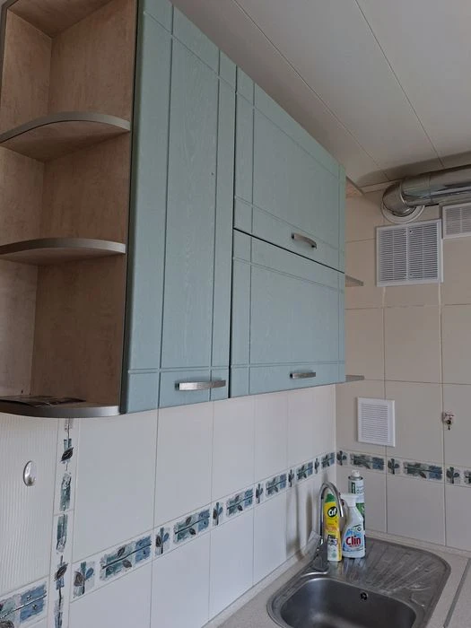 Продам 2к кв.пр.Науки 63,р-н.Юрид.акад.3/4,ремонт,47000$