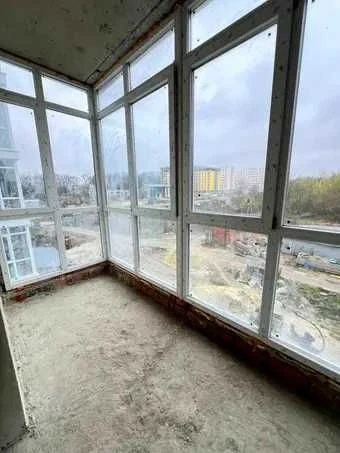 950$/м², 1-кім. кв 42,6 м² Величковського,64, Без комісії.