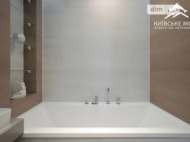 Продаж 4к квартири 168 кв. м на вул. Воскресенська 18 • ID 3