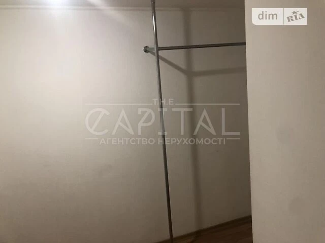 Продаж 5к квартири 300 кв. м на вул. Платона Майбороди 23 •
