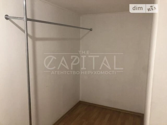 Продаж 5к квартири 300 кв. м на вул. Платона Майбороди 23 •