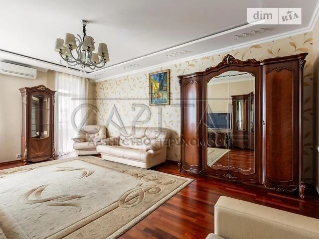 Продаж 3к квартири 127 кв. м на вул. Старонаводницька 6 • ID