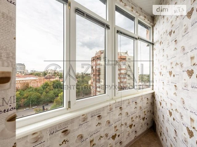 Продаж 3к квартири 127 кв. м на вул. Старонаводницька 6 • ID