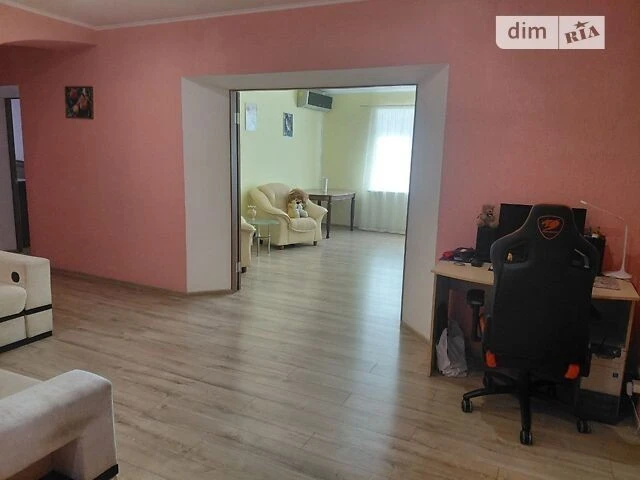 Продаж 3к квартири 113 кв. м на вул. Олександра Лазаревськог