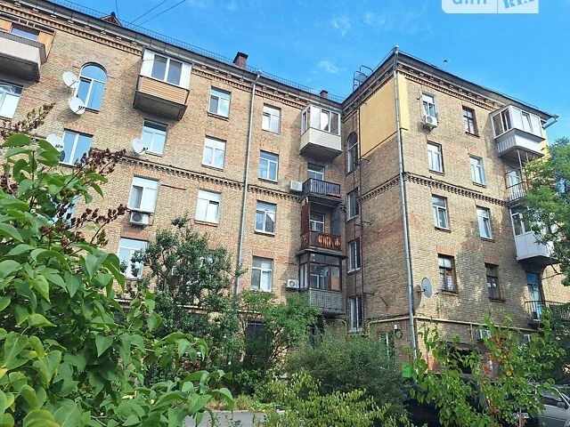 Продаж 2к квартири 57 кв. м на вул. Сергія Набоки 13/9 • ID