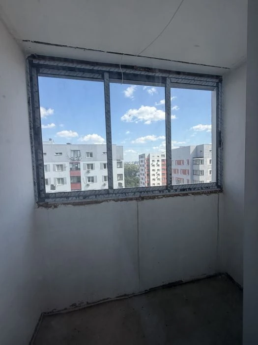 For sale 1-room apartment in the residential complex "Hydropark" | View of the Hydropark