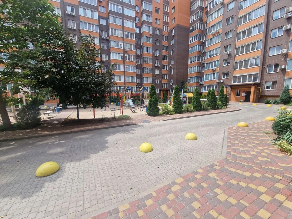Продажа 2ой квартиры в новострое Набережный квартал