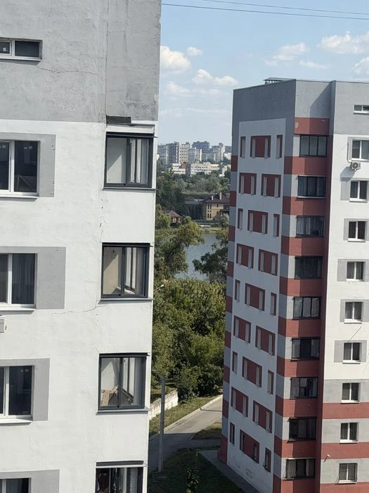 For sale 1-room apartment in the residential complex "Hydropark" | View of the Hydropark