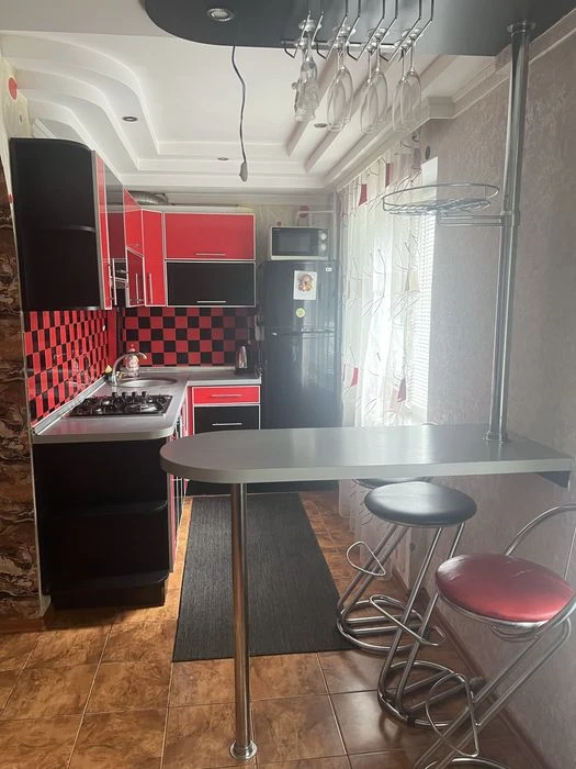 Продам власну 3х квартиру на Космосі