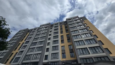 Продаж 1к Н.Б. на здачі Ближні Гречани