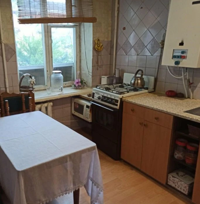 Продам 2 кімнатну квартиру по вул Кн.Ольги