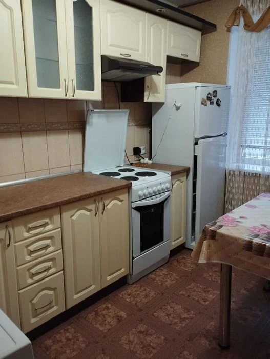 Продаж 1-кімнатної квартири на М.Лушпи