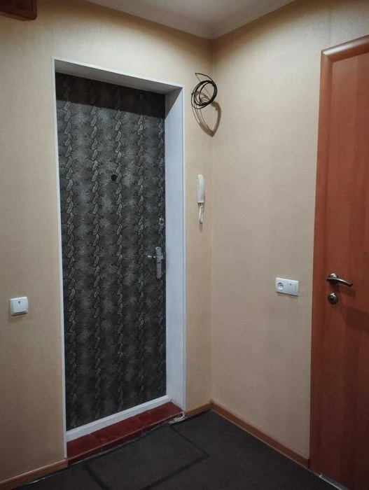 Продаж 1-кімнатної квартири на М.Лушпи