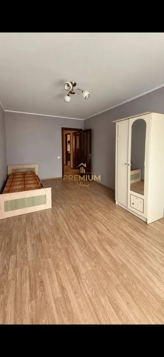 Продаж 2-кімн. квартири на Львівська, Дружба
