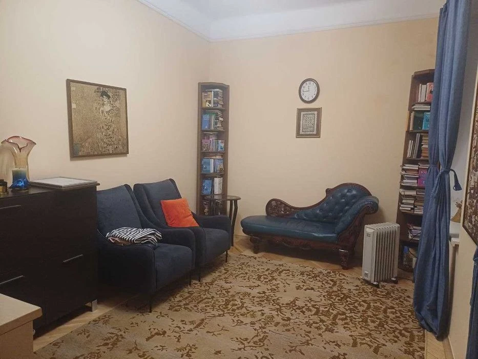 Продаж 1к в Дорошенка 38 1'пов  22м.кв.  55000у.о.