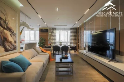 Продаж 5-кімнатної квартири 168 м², Воскресенська вул., 18