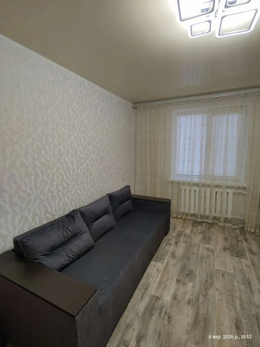 БЕЗ КОМІСІЇ продам квартиру 3х кімнатну з ремонтом вул Калин