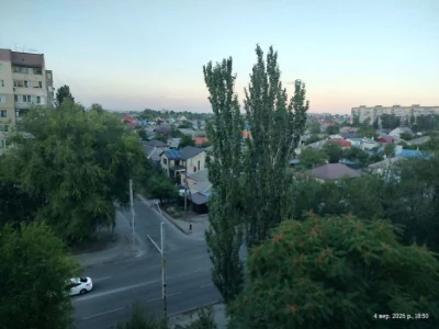 БЕЗ КОМІСІЇ продам квартиру 3х кімнатну з ремонтом вул Калин