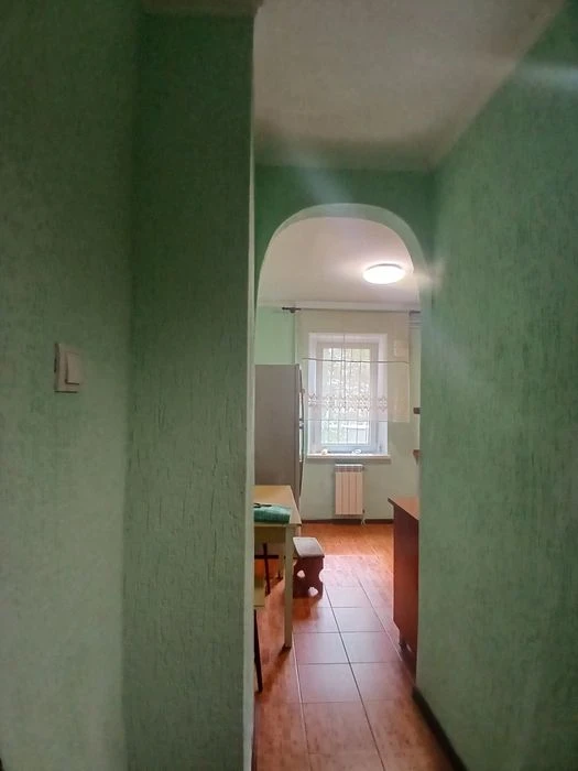 Продаю 2 к/к  Китобоев 12 ( Автономка)