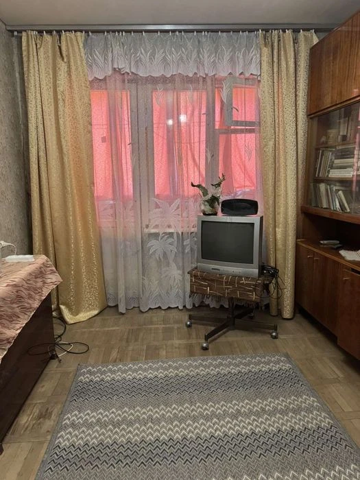 Продам 1 кімнатну квартиру вул. Гавела  21 Б