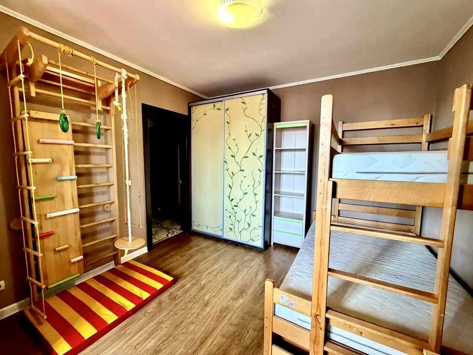 Квартира. Київ, Миколи Закревського вул.