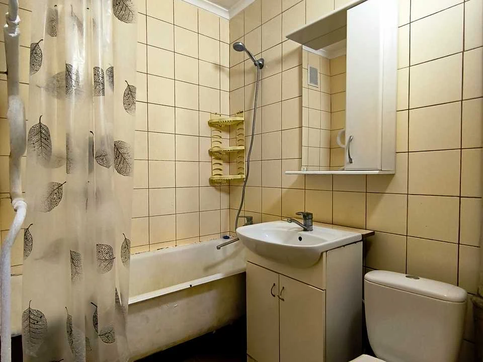 Квартира. Харків, Каденюка вул. (Танкопія)