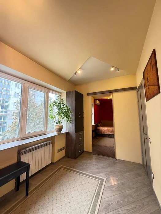 Продаж 2-кімнатної квартири 44 кв.м вул. Донецька, 61, Севас