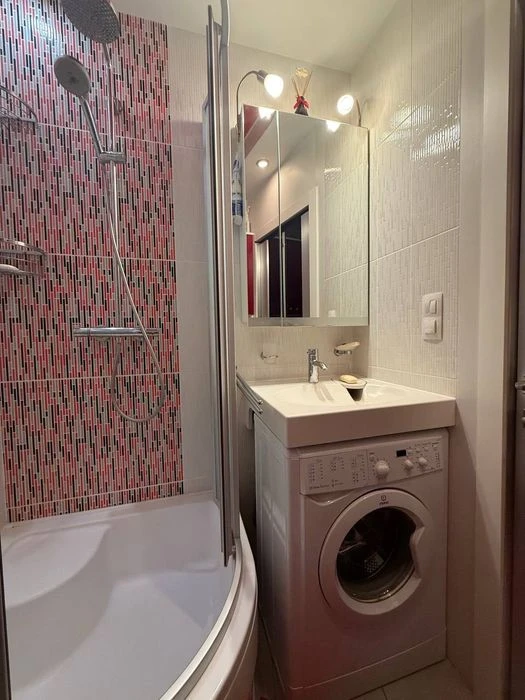 Продаж 2-кімнатної квартири 44 кв.м вул. Донецька, 61, Севас