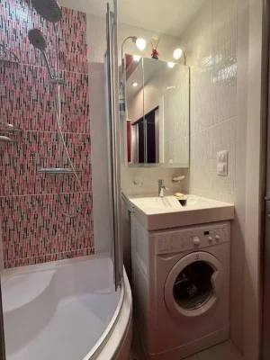 Продаж 2-кімнатної квартири 44 кв.м вул. Донецька, 61, Севас