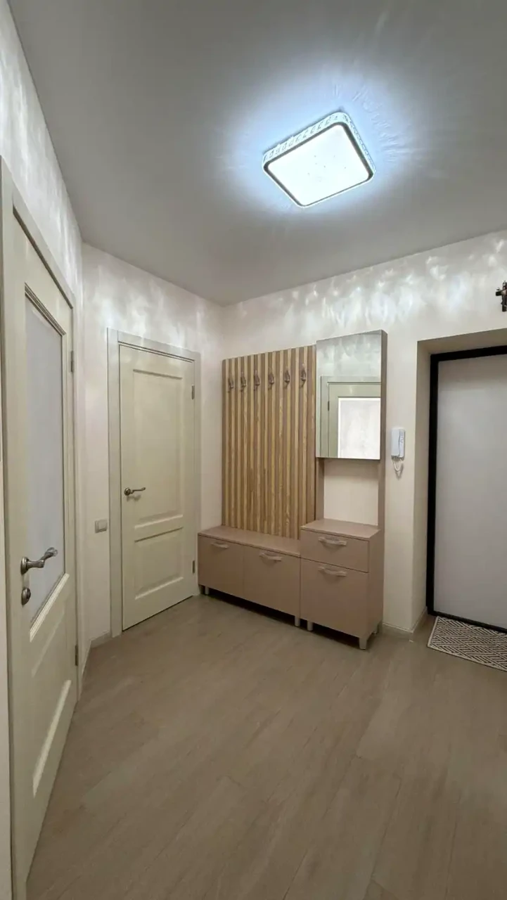 Продаж квартири 1-кімн. 45.9 м² 4/11 пов.