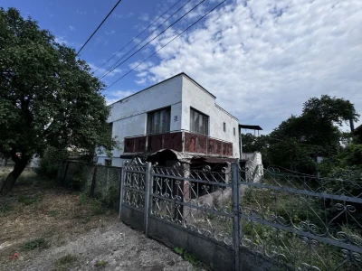 Продам будинок в центрі Ужгорода (від власника)