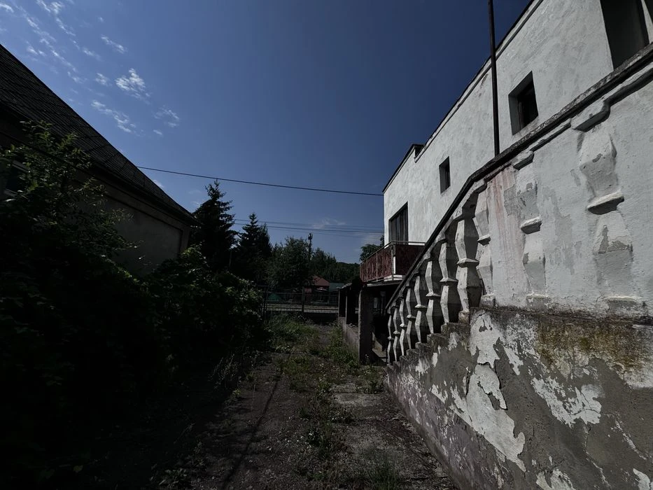 Продам будинок в центрі Ужгорода (від власника)