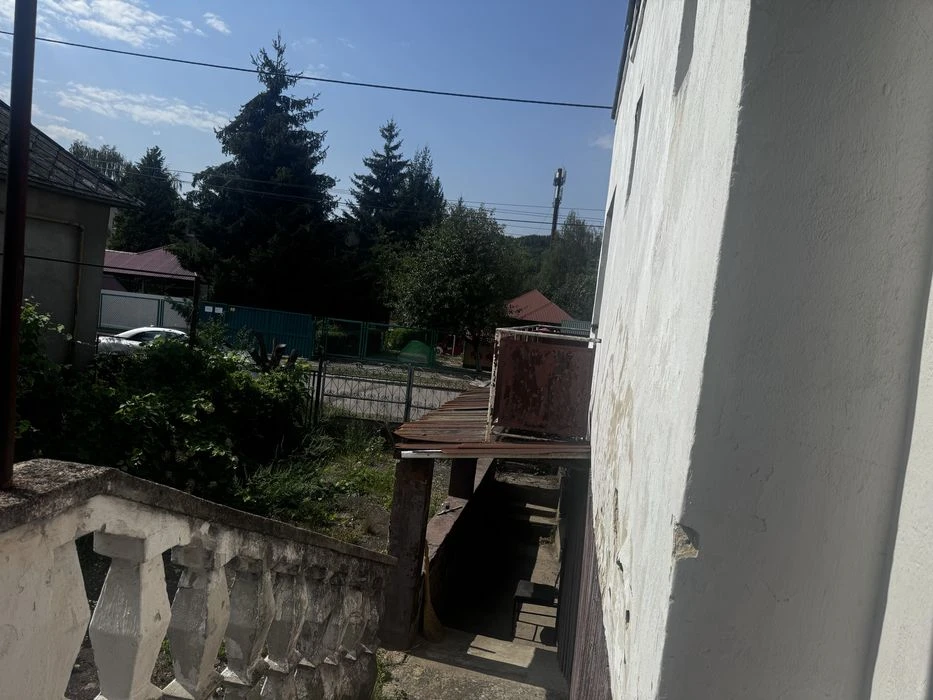 Продам будинок в центрі Ужгорода (від власника)