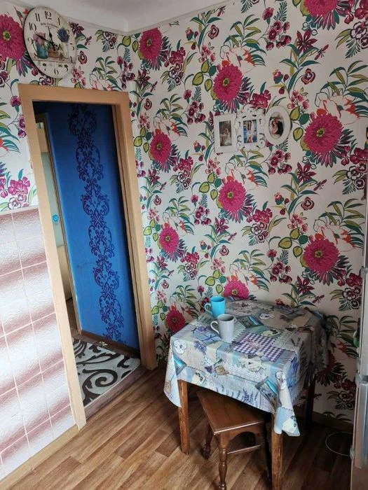 Продам 2-х кімнатну  квартиру у центрі  міста