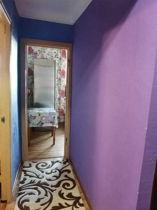 Продам 2-х кімнатну  квартиру у центрі  міста