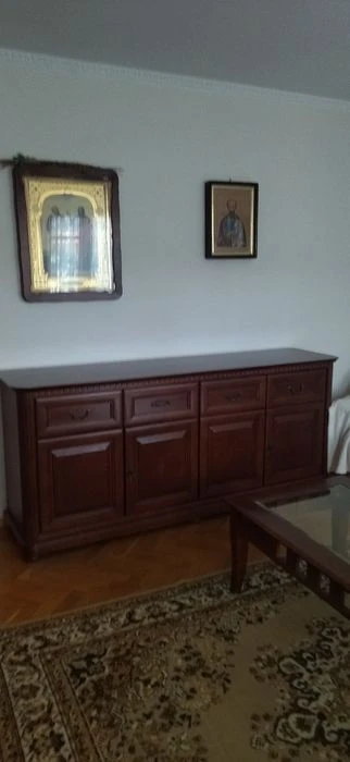 Продам  великогабаритну 3 комнату квартиру.рт
