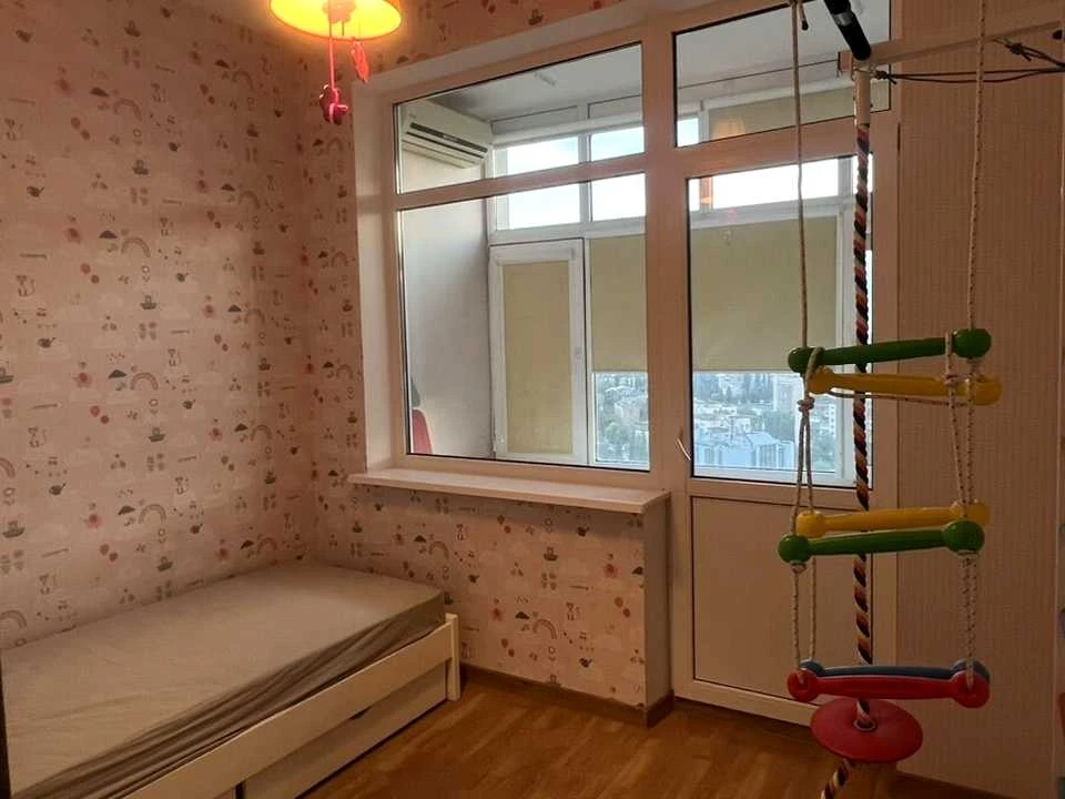 Квартира. Київ, Парково-Сирецька вул. (Тимофія Шамрила)