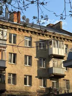 Продаж від власника 2 кім квартири вул. Марка Вовчка