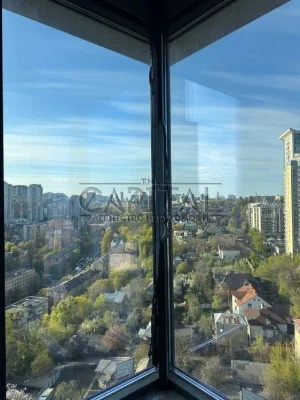Видова 4-кімнатна квартира в Edelweiss House преміальний ком
