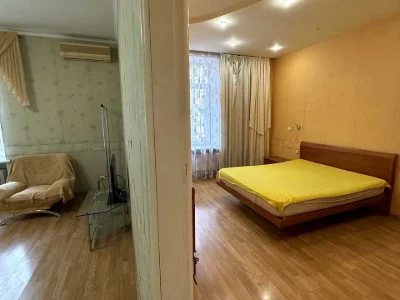 Квартира. Одеса, Футуристів пров.