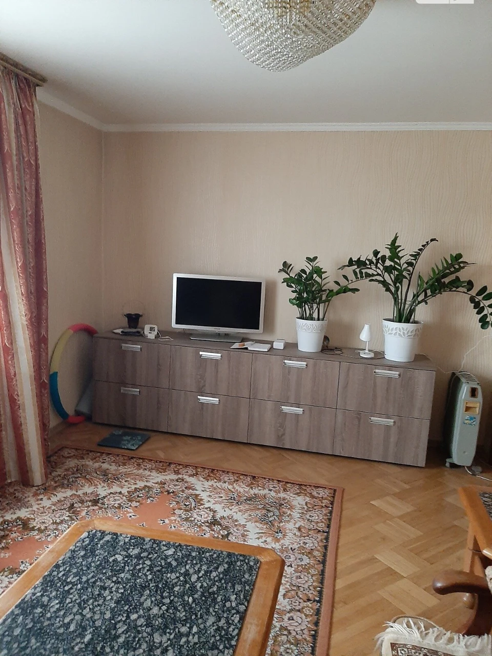 Продаж Квартира Зарічний
