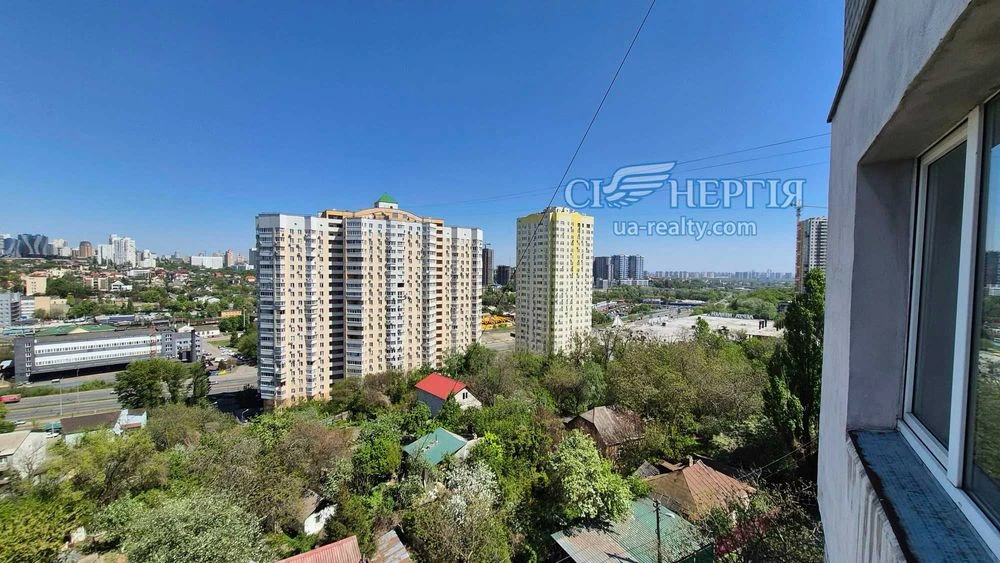 БЕЗ КОМІСІЇ!  3-кім 67м.кв. Феодосійська, 4 метро Деміївська