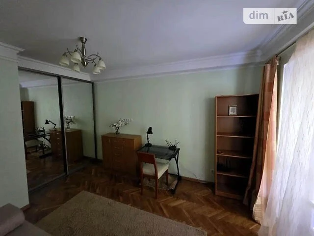 Довготривала оренда 2к квартири на пл. Солом'янська 38 • ID