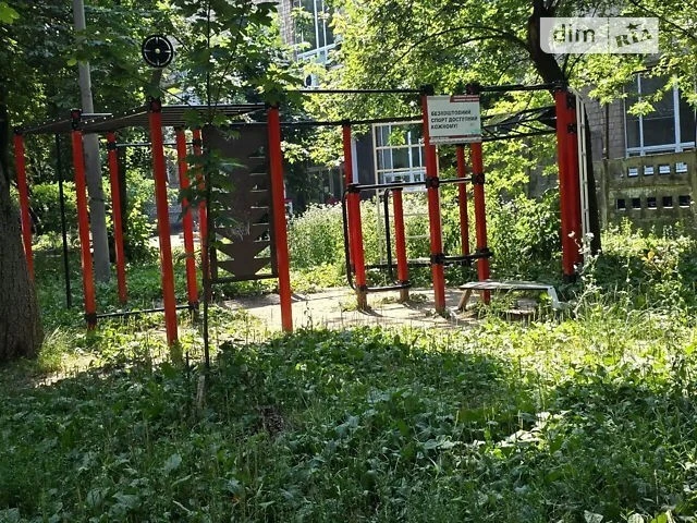 Довготривала оренда 2к квартири на пл. Солом'янська 38 • ID