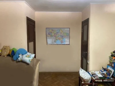 Без комісії! Продаж 3 кімнатна з меблями по вул. Незалежної