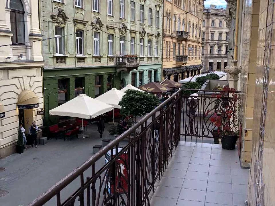 Квартира. Львів, Леся Курбаса вул.